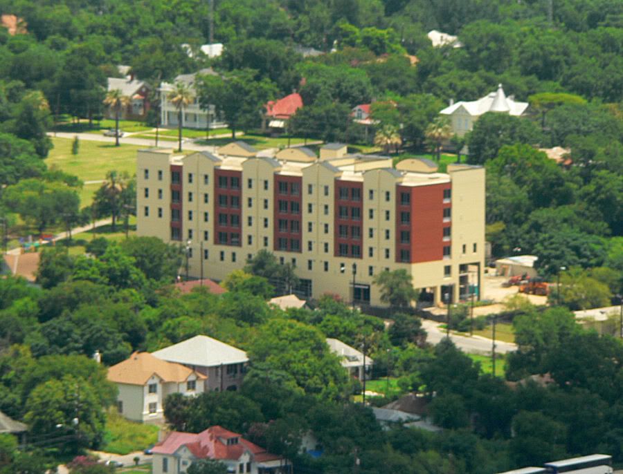 Fantastic New Pictures of San Antonio (Vidor credit, suburban, best